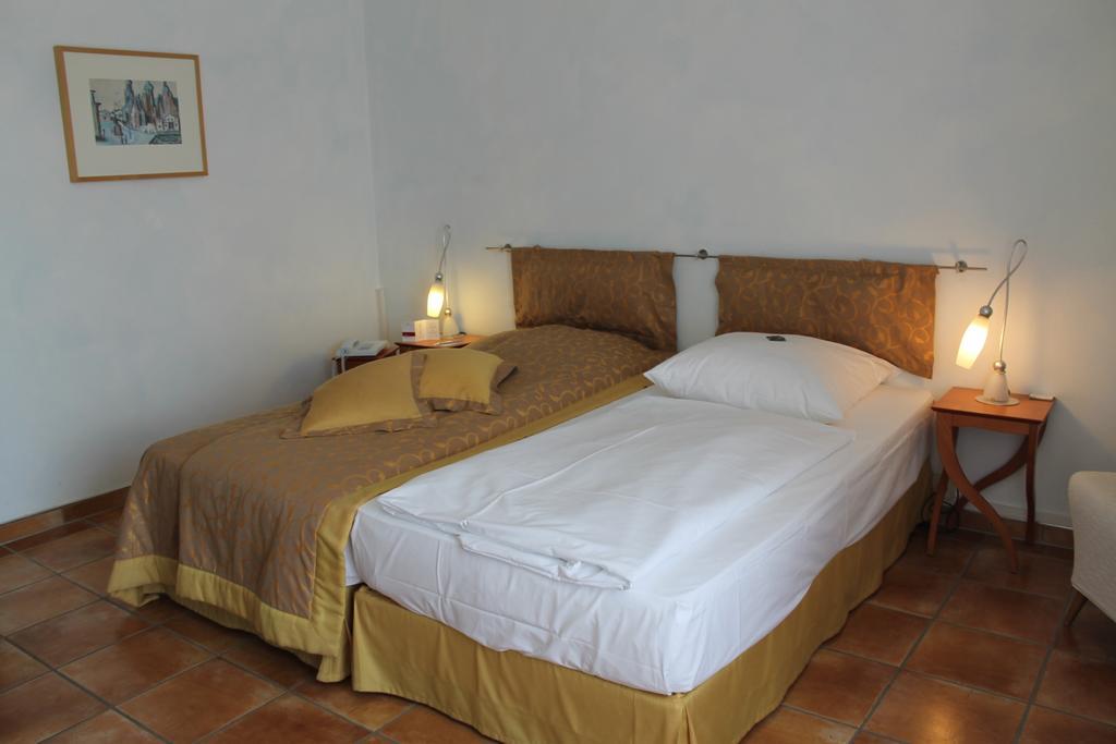 Panoramahotel Waldenburg Waldenburg  Room photo